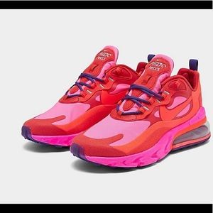 Wmns AIR MAX 270 REACT